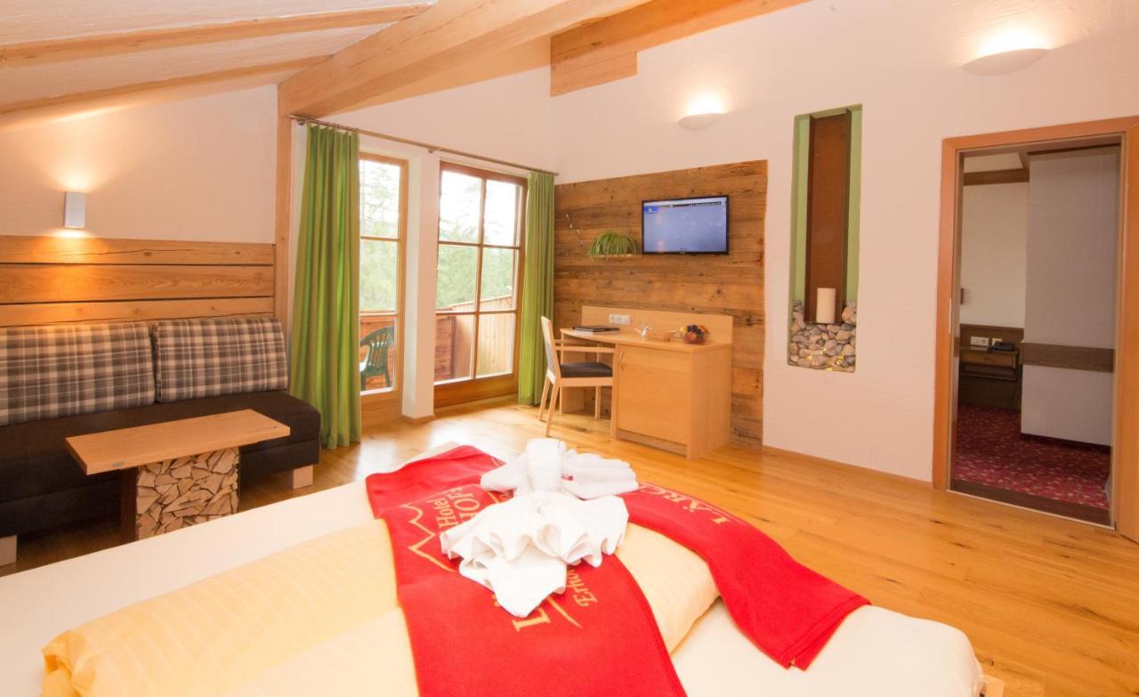 Hotel Laerchenhof Ramsau am Dachstein Buitenkant foto