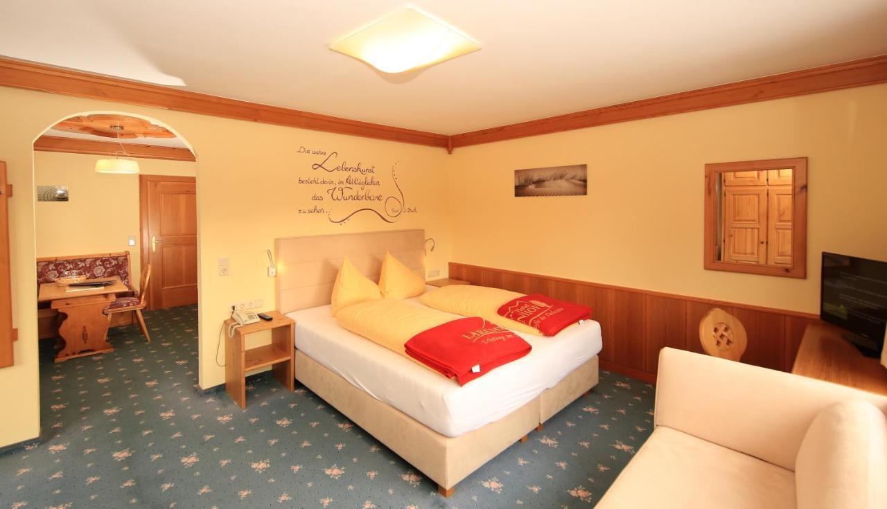 Hotel Laerchenhof Ramsau am Dachstein Buitenkant foto