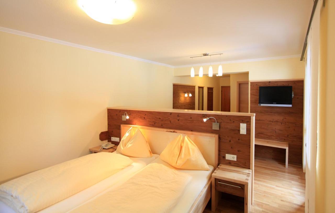 Hotel Laerchenhof Ramsau am Dachstein Buitenkant foto