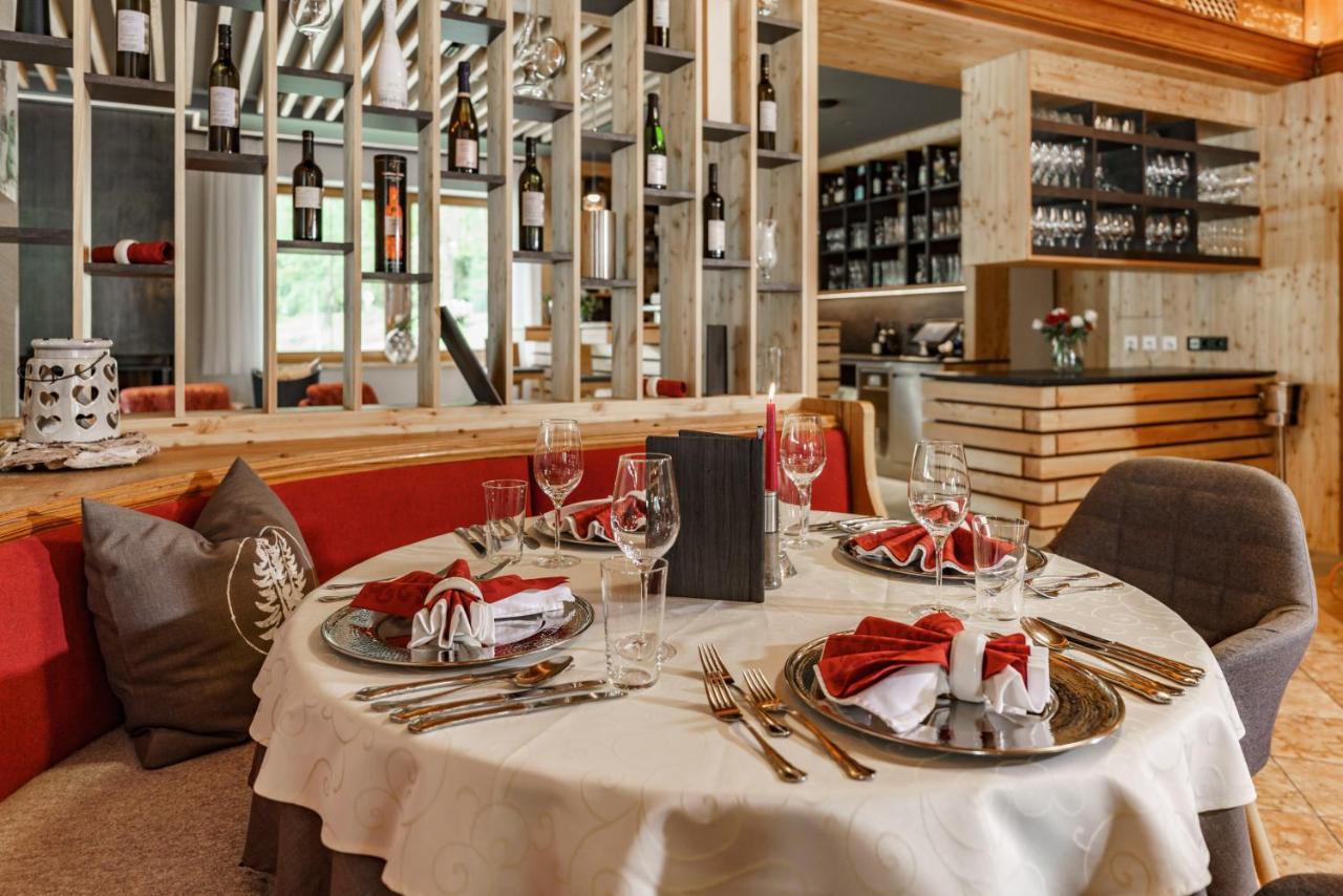 Hotel Laerchenhof Ramsau am Dachstein Buitenkant foto