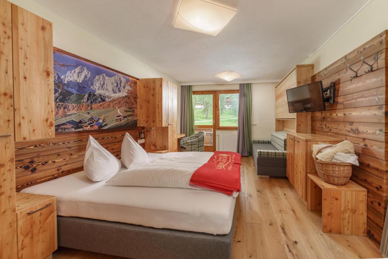 Hotel Laerchenhof Ramsau am Dachstein Buitenkant foto
